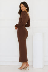 Looks That Talk Off Shoulder Maxi Dress Brown